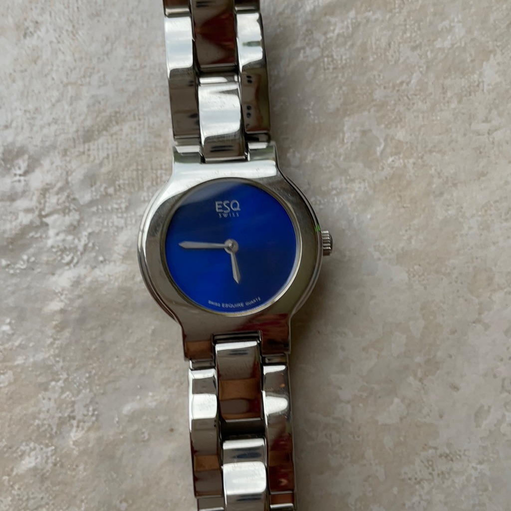 Esq Lady100714